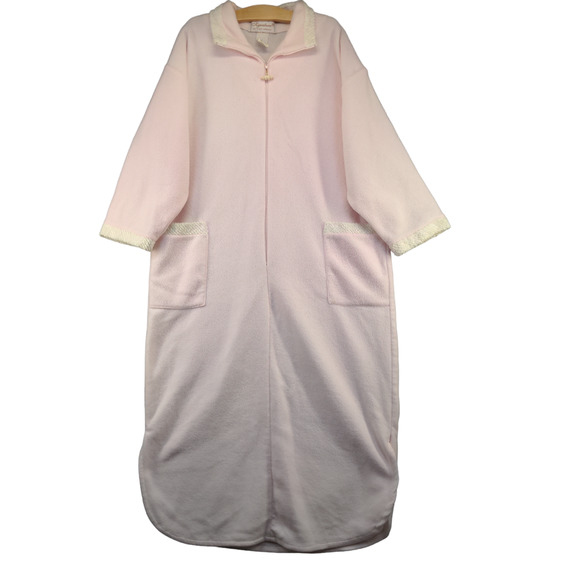 Signature II by Stan Herman Women's Zip Up Fleece Fuzzy Robe Pink Actual 49x55 - Picture 1 of 13